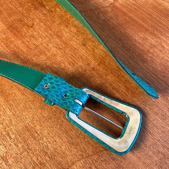 Vintage Green Leather Snakeskin Skinny Belt 1980s 1990s - Picture 9 of 11